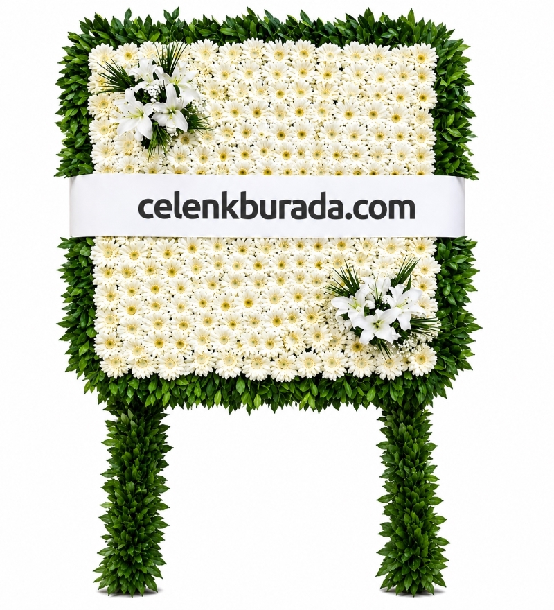 Pano Şeklinde Beyaz Çelenk